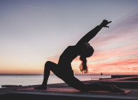 derekpics-yoga-6723315 1280
